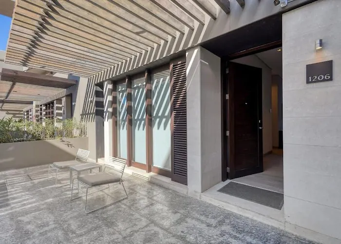 Сasa de vacaciones Modern Marina-view Penthouse With Private Hot Tub, Pool & Netflix Cabo San Lucas